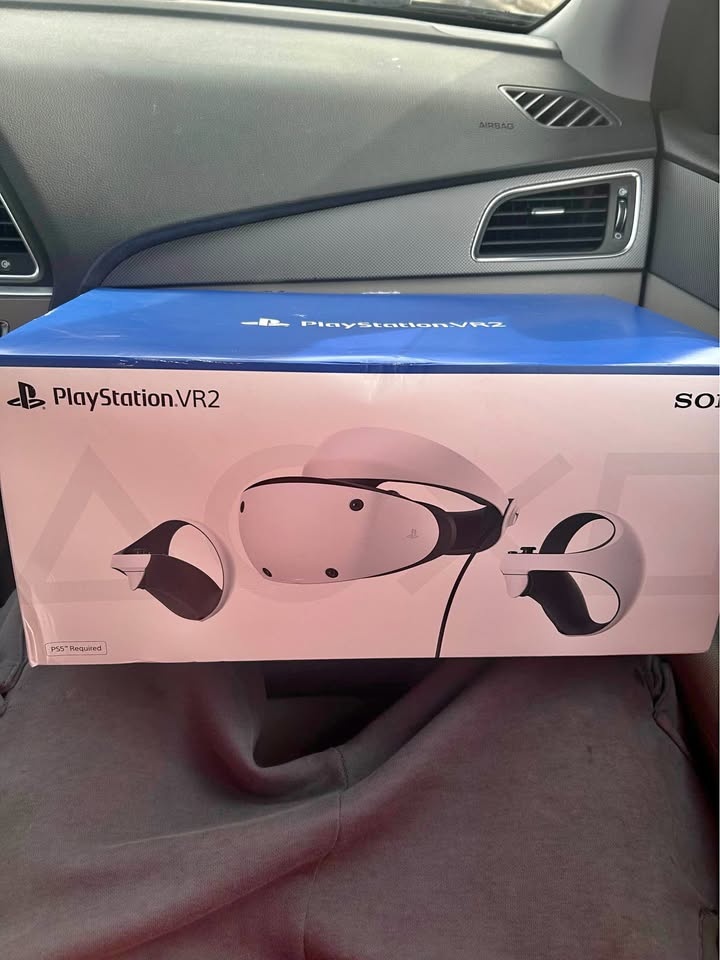 Brand new Playstation VR2 for PS5- sealed