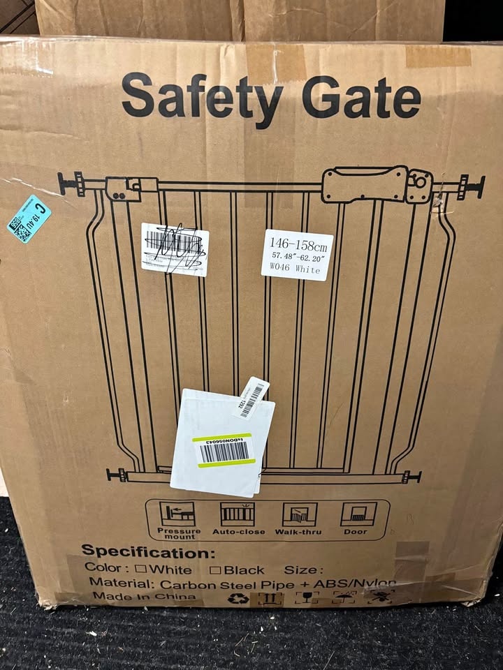 Extra Wide Baby Safety Gate