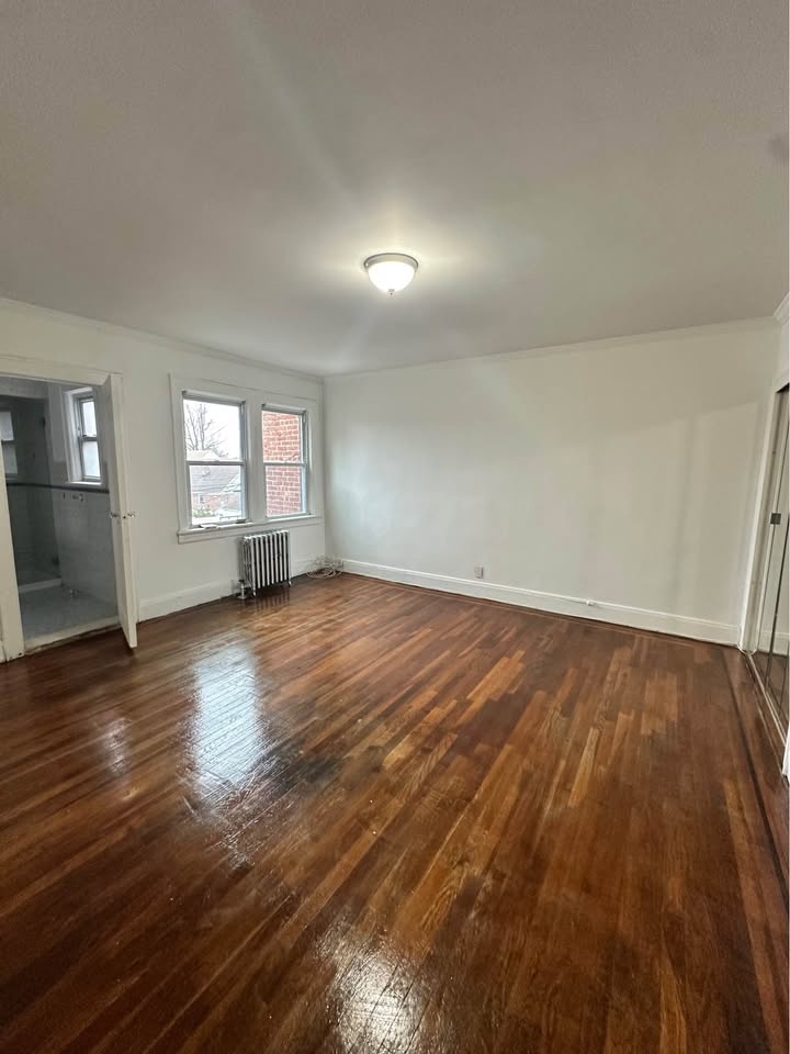 3 Beds 2 Baths Apartment for Rent - photo 4