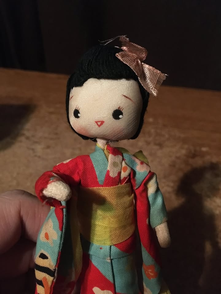 VINTAGE JAPANESE KIMONO DOLL CLOTH 6.5" - photo 2