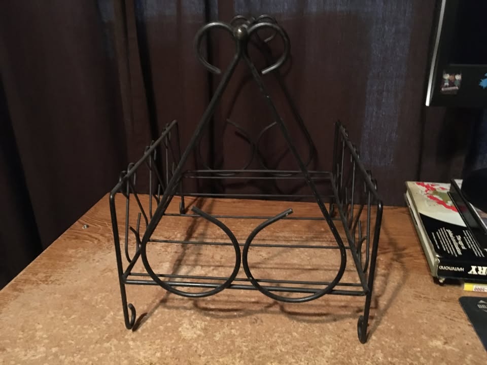 Vintage Black Wrought Iron Mid Century Magazine Rack - photo 4
