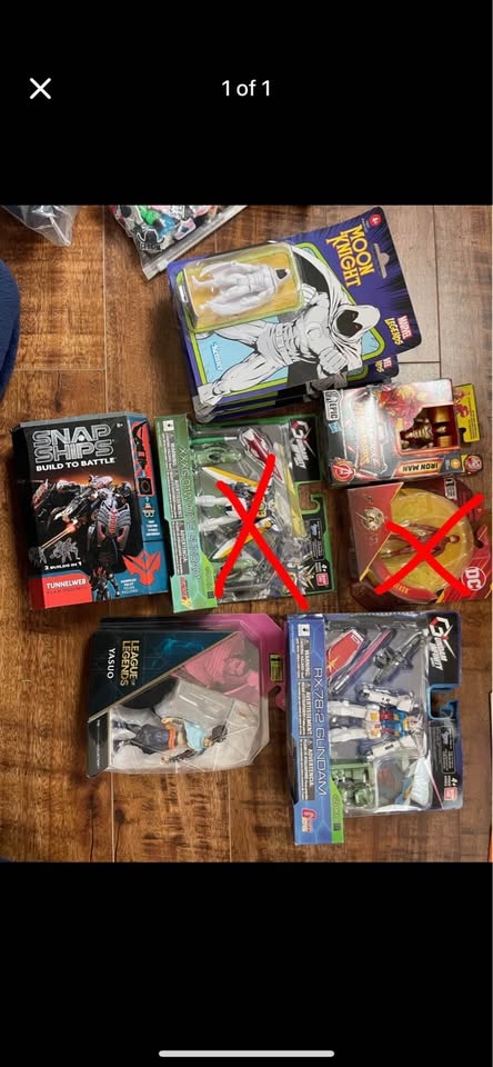 New in box Boy toy Marvel DC Gundam - photo 2
