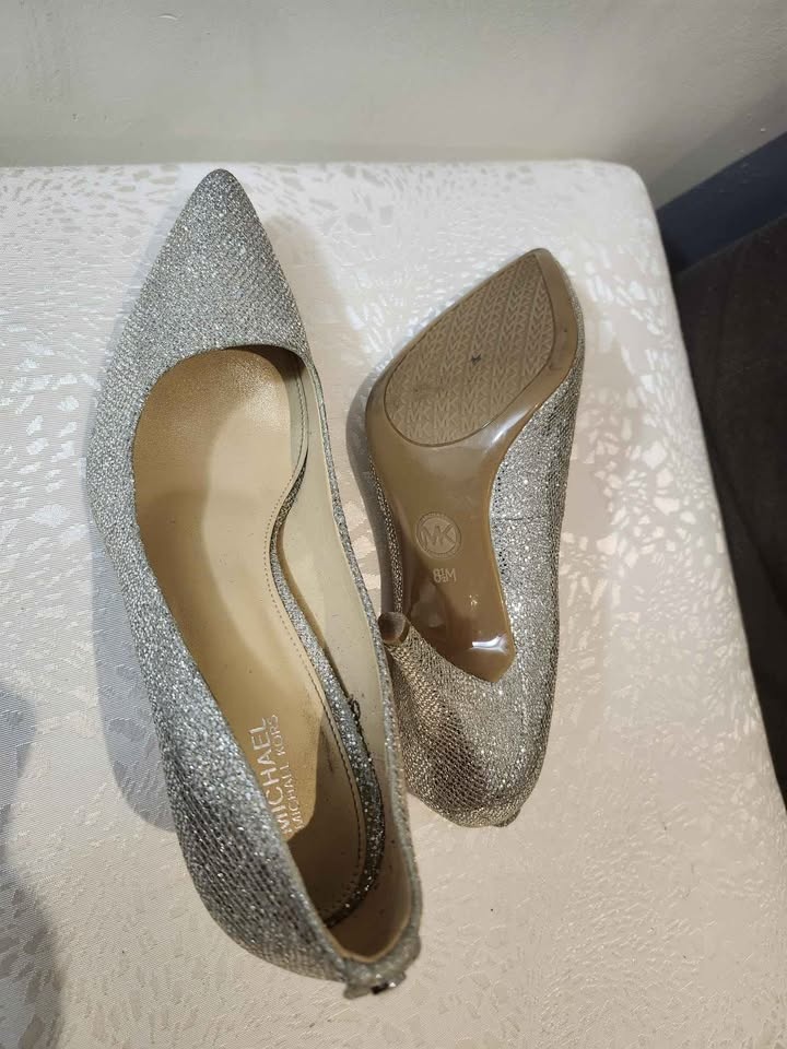 Ladies Shoes - photo 2
