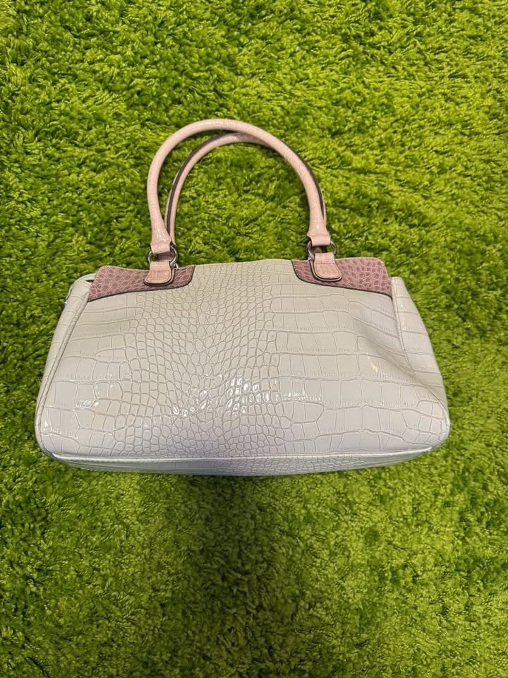 Vintage Guess Y2K Croc-Embossed Tri-Tone Handbag - photo 3