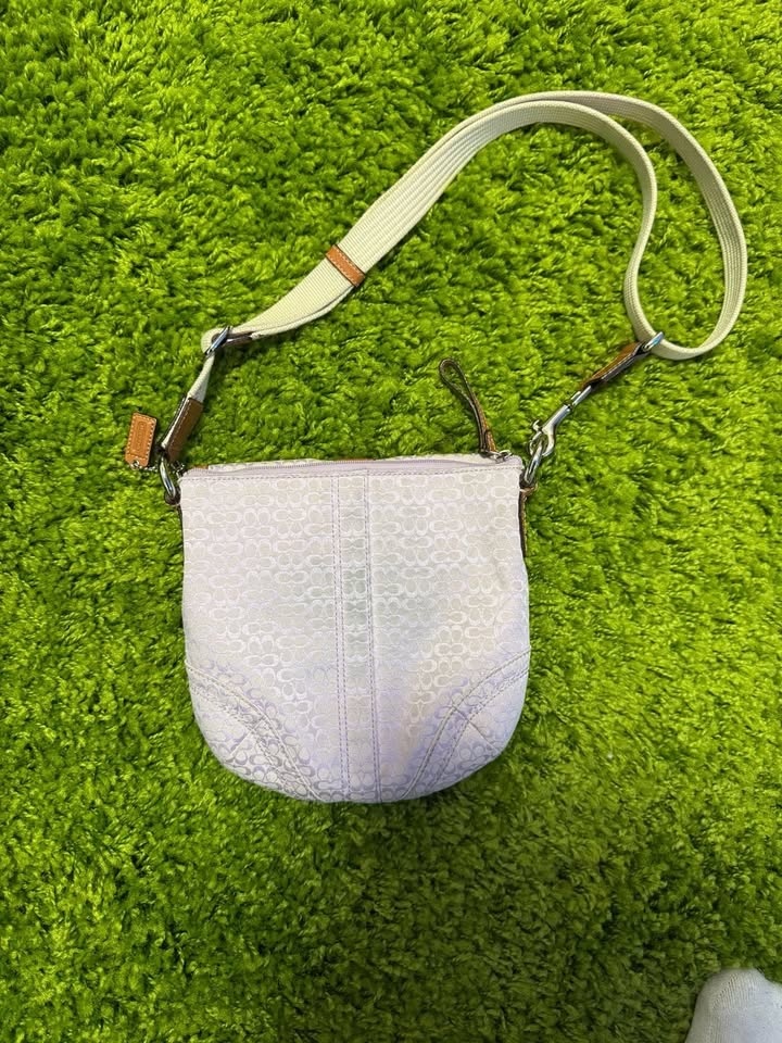Coach Lavender Signature Jacquard Soho Swing Crossbody Bag - photo 3
