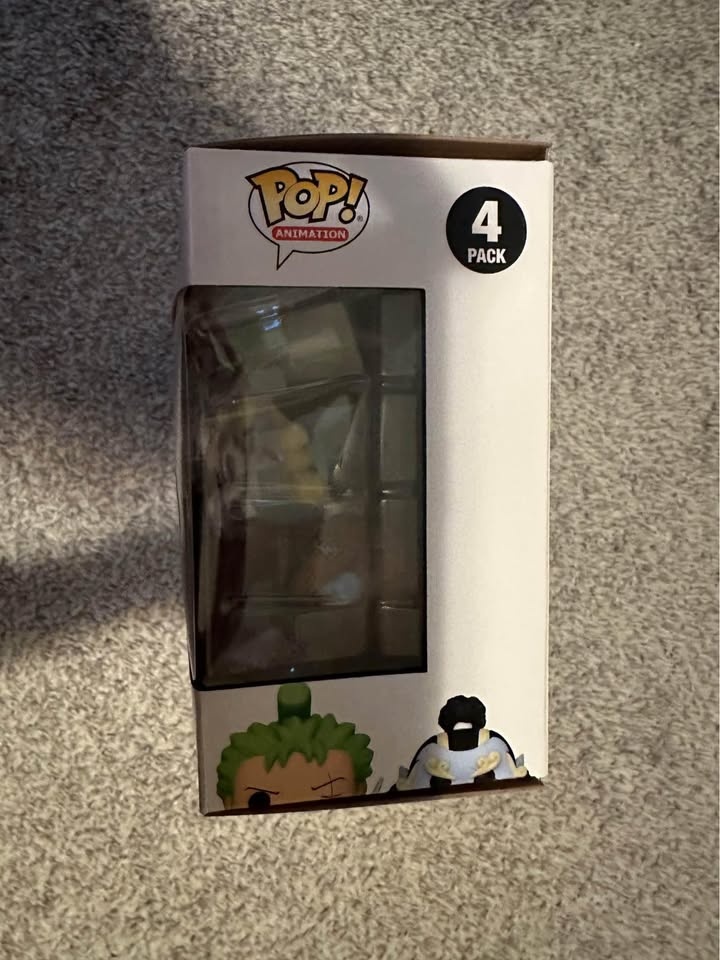 One Piece GITD 4-Pack Funko Pop - photo 3
