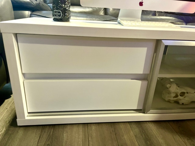 BRAND NEW Ashley Furniture "Honolulu" 47" TV Stand - Modern Whit - photo 3