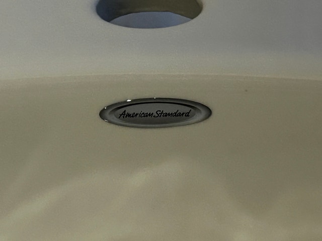 American Standard Cadet/Reminiscence Oval Drop-In Bathroom Sink - photo 4