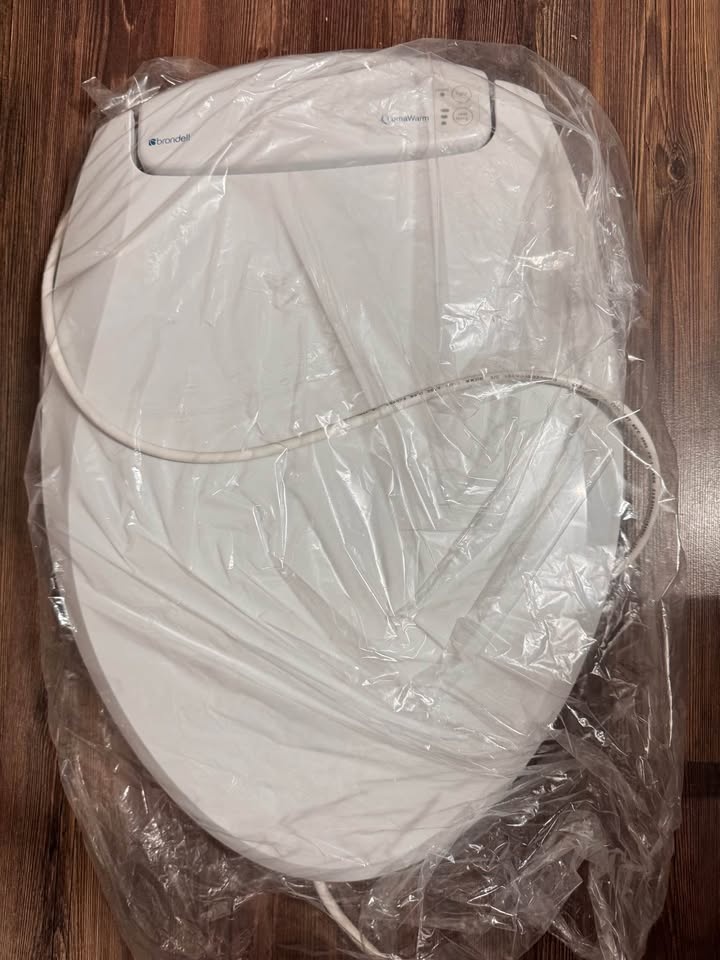 Heated Nightlight Elongated Toilet Seat - photo 5