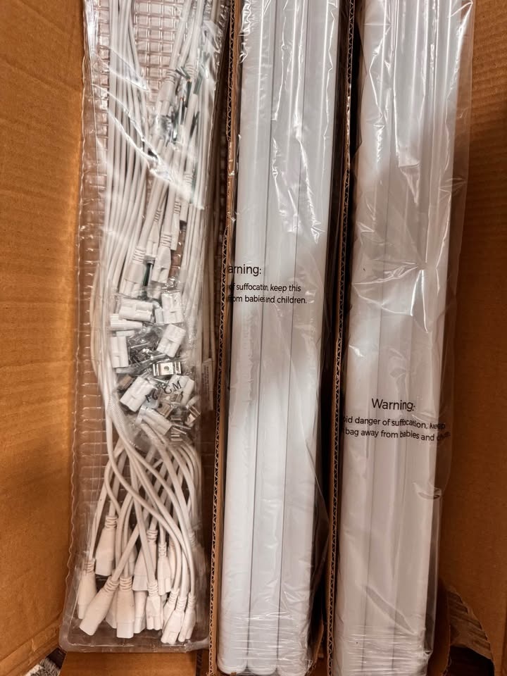 12 Pack T5 LED Shop Light 4FT - photo 4