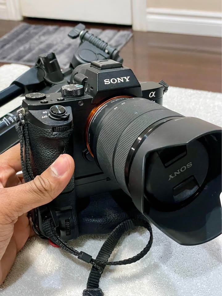 Sony Alpha a7ii With Kit Lens
