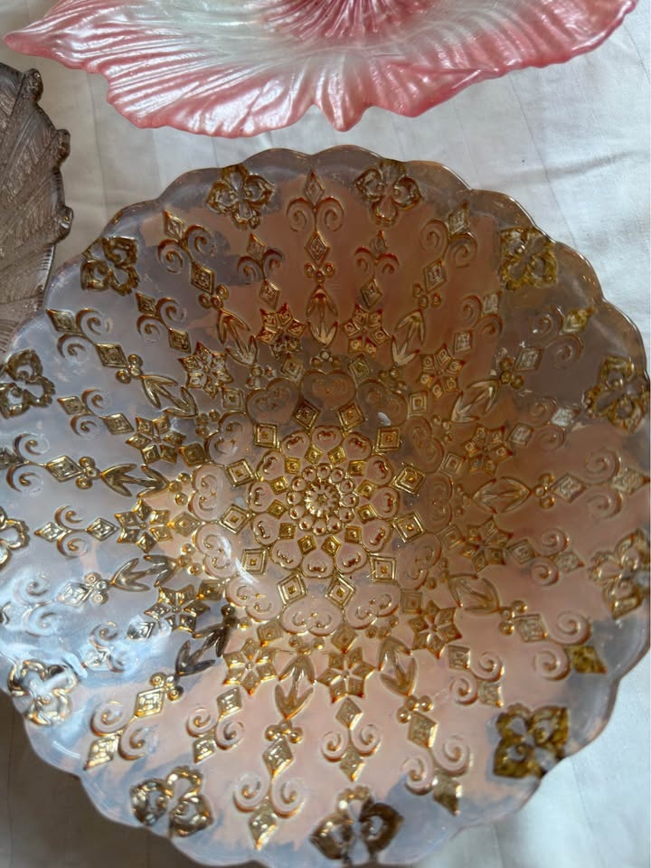 Vintage glass bowls ($15 each) handmade - photo 3