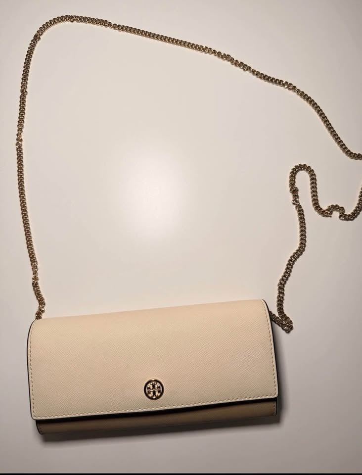 TB Purse/ clutch (authentic) very good condition - photo 3