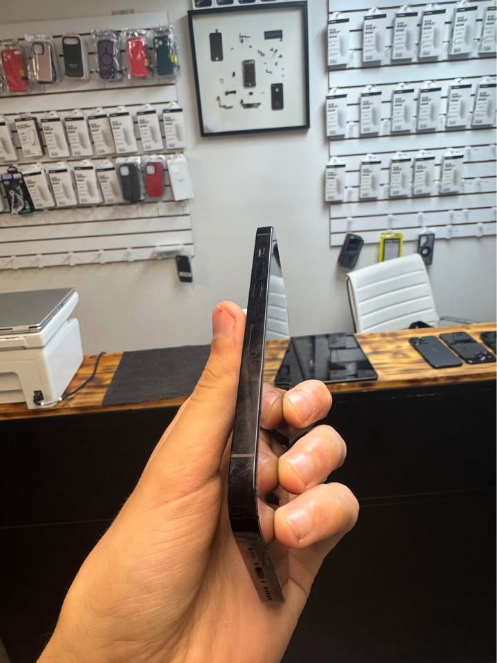 iPhone 14 Pro 128 GB Unlocked - photo 4