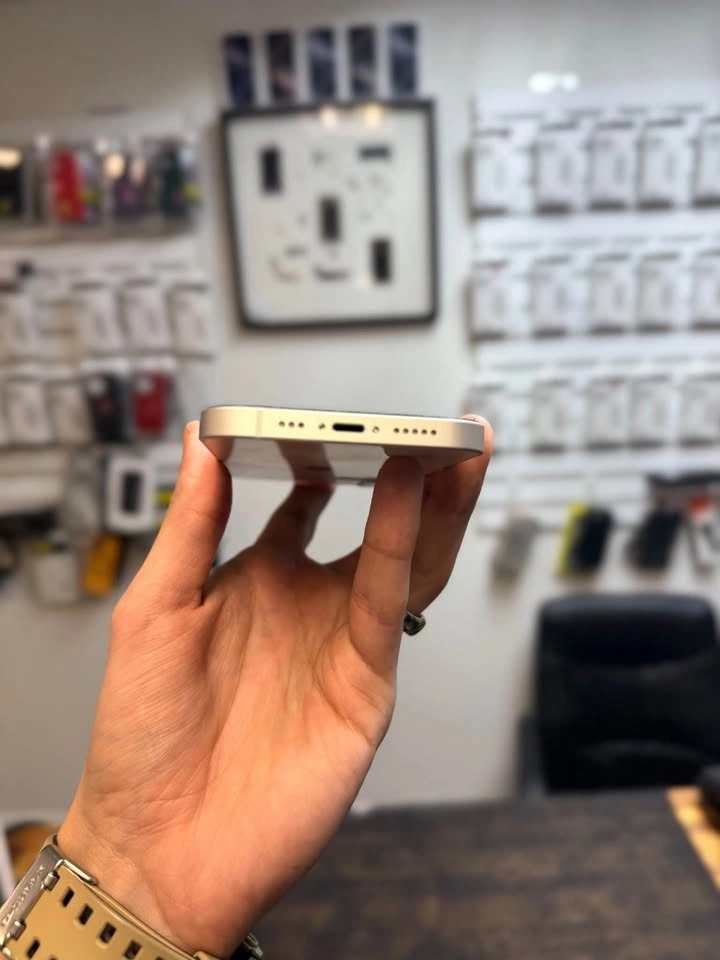 iPhone 12 64GB Unlocked - 100% Battery - photo 4