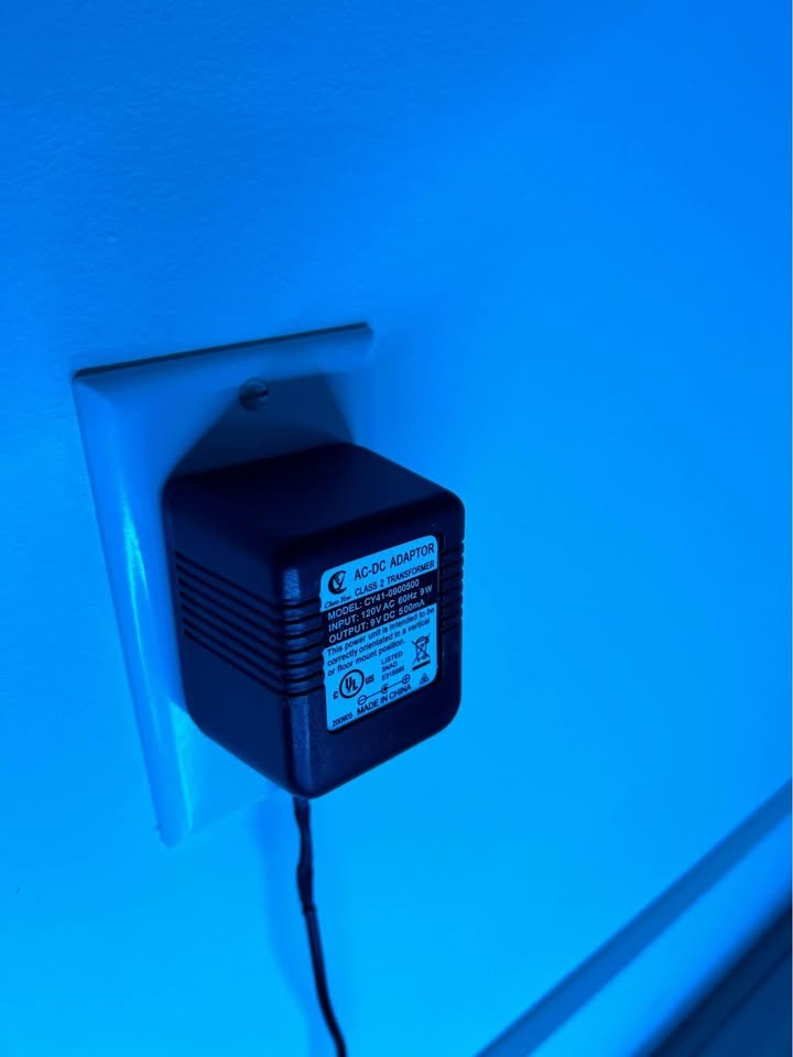1.8m Light Blue LED Strip with Power Supply - photo 2