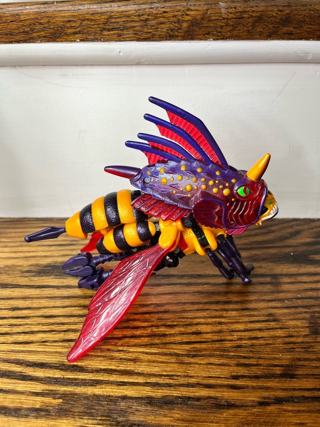 Vintage Beast Wars Transformers Deluxe Class Fuzors Injector