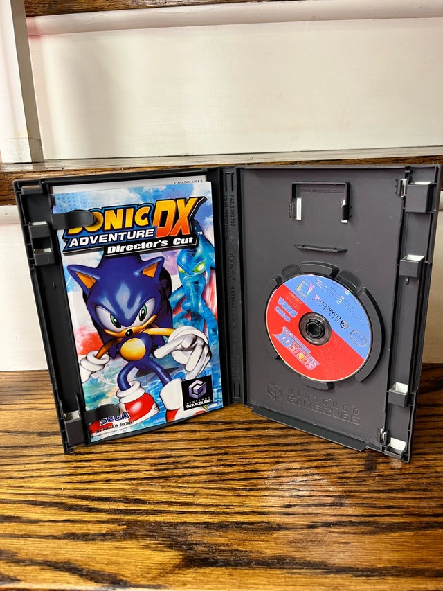 Sonic Adventure DX Director's Cut Nintendo GameCube - photo 3