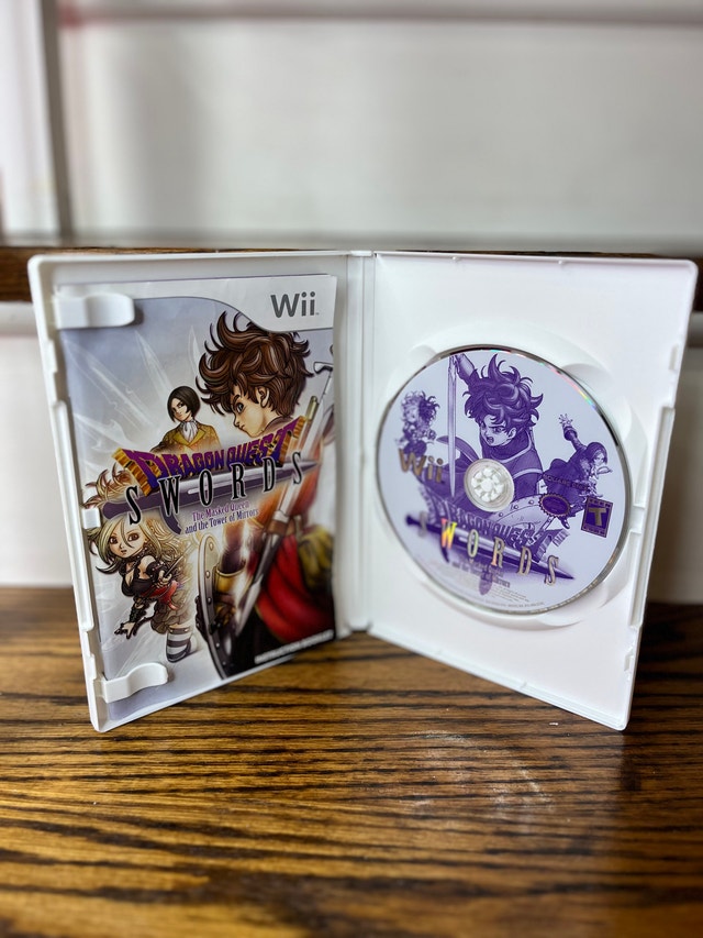 Dragon Quest Swords Wii - photo 3