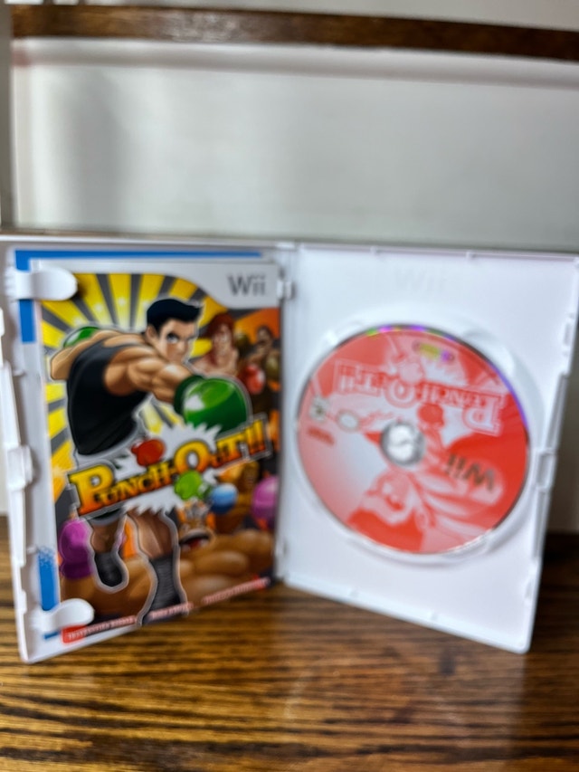 Nintendo Wii Punch-Out!! - photo 3