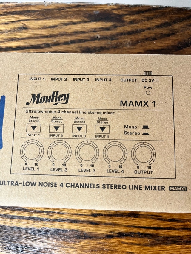 4 Channel Low Noise Moukey MAMX 1 Mixer