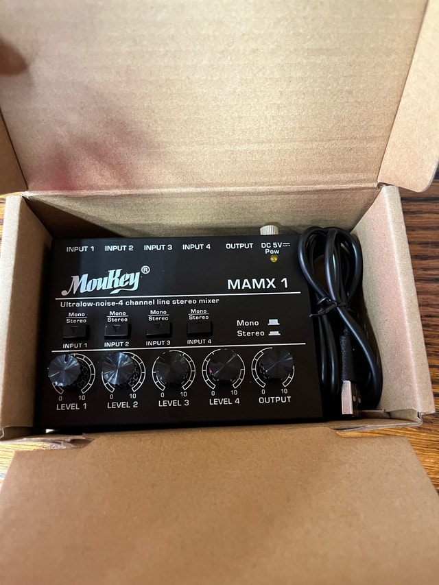 4 Channel Low Noise Moukey MAMX 1 Mixer - photo 2
