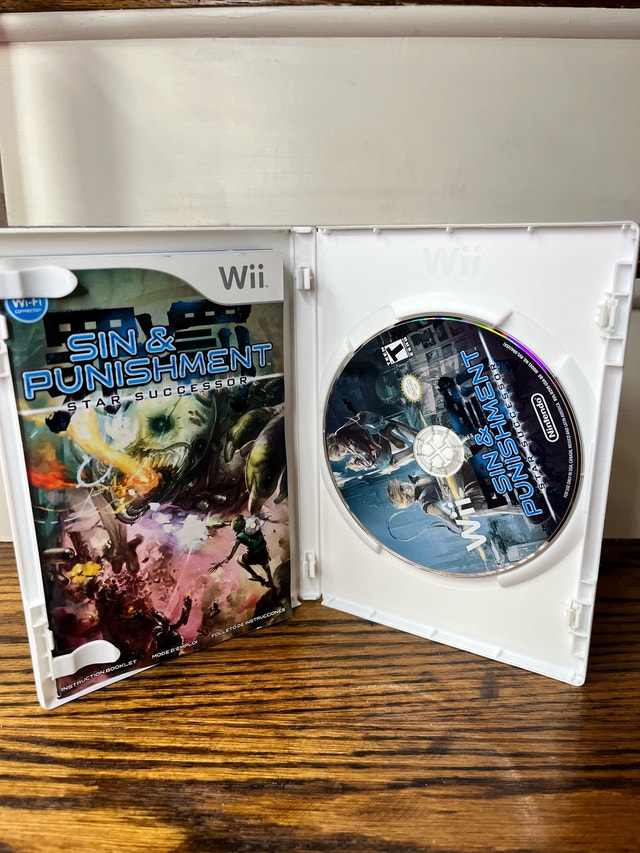 Sin and Punishment Wii Complete with manual - photo 3