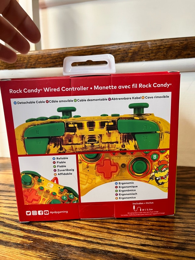 New Nintendo Switch Bowser Controller - photo 3