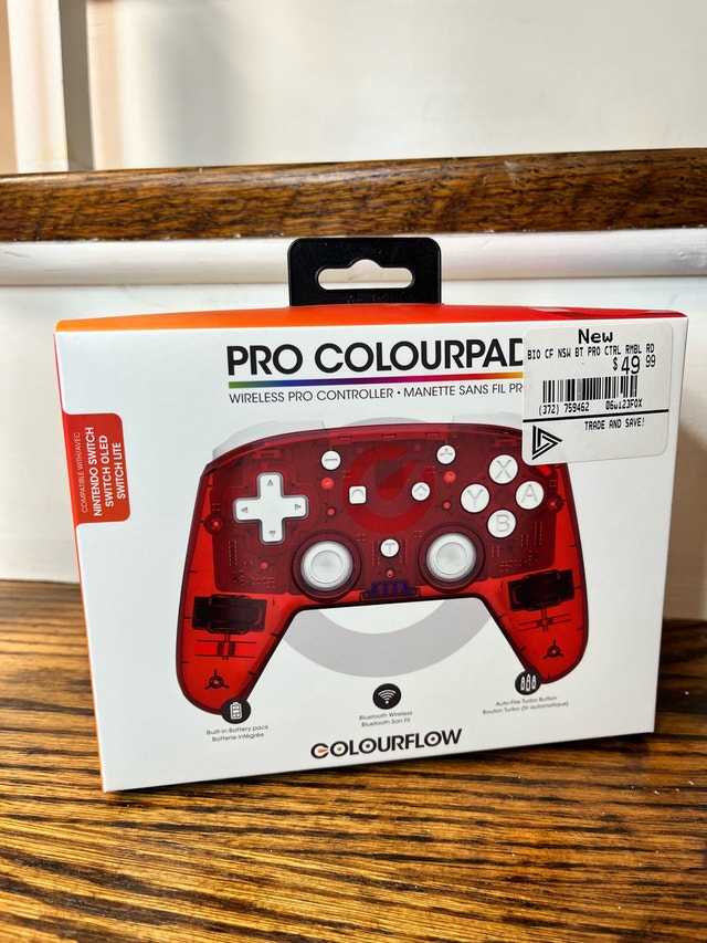 New Nintendo Switch Pro Controller
