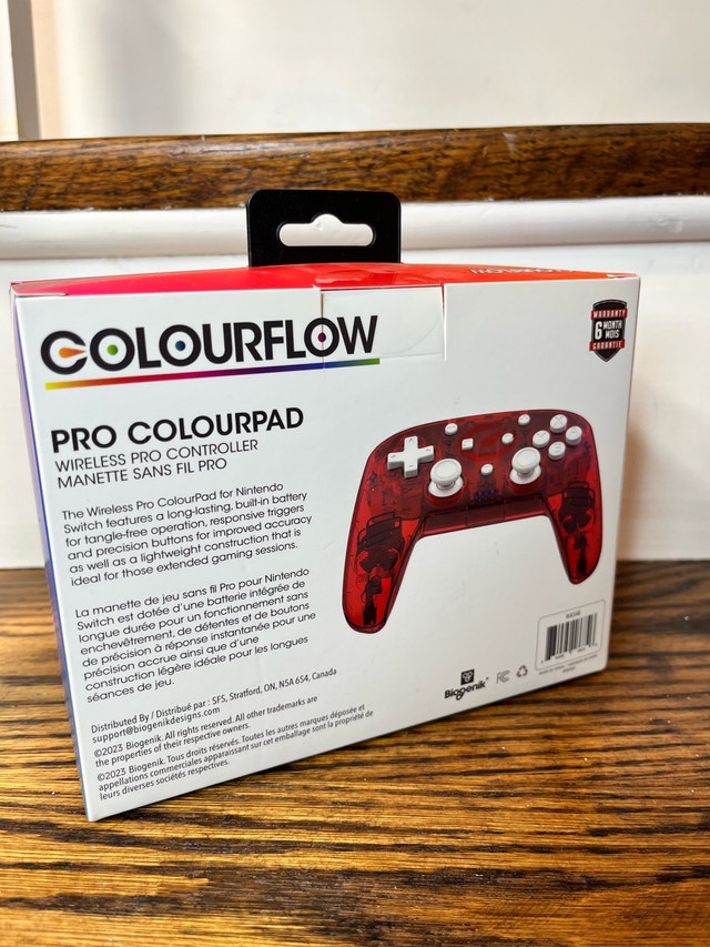 New Nintendo Switch Pro Controller - photo 3