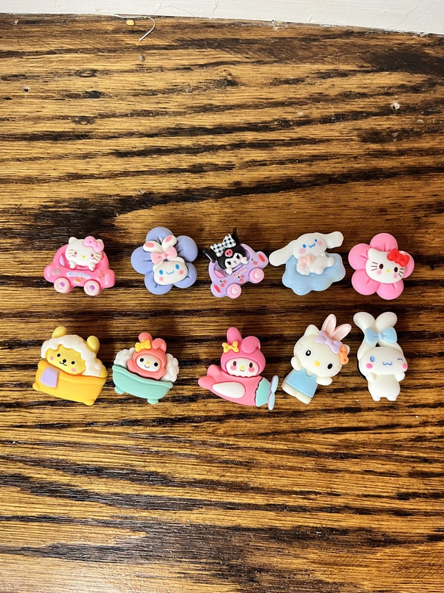 Hello Kitty Croc Jewels