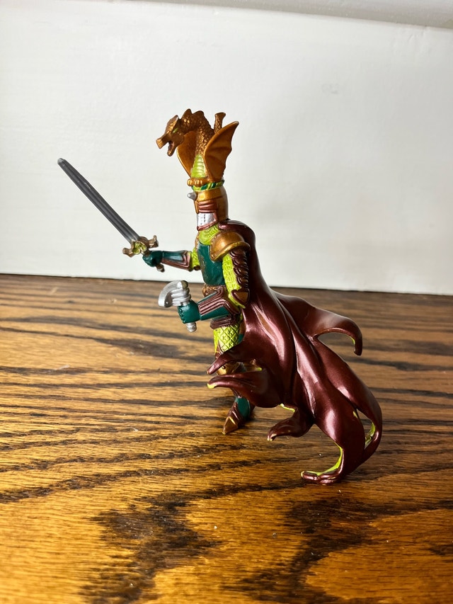Papo Medieval Era Green Weapon Master DRAGON KNIGHT Figurine - photo 4