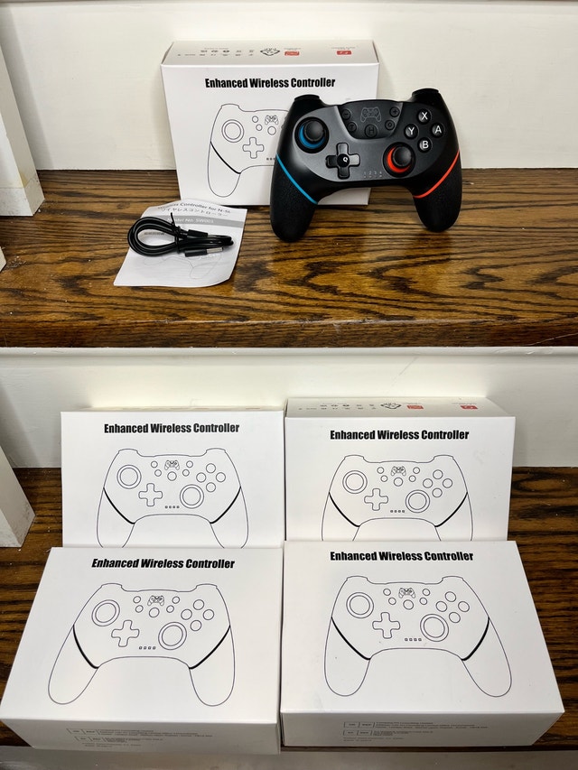 Nintendo Switch Wireless Controller - photo 2