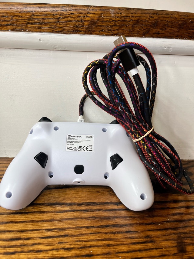 Zelda Breath of the Wild Nintendo Switch Controller - photo 3