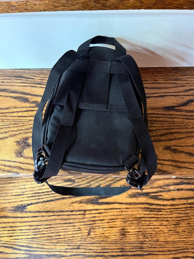 Gameboy Advance SP Case - Needs Zipper Repair - photo 5