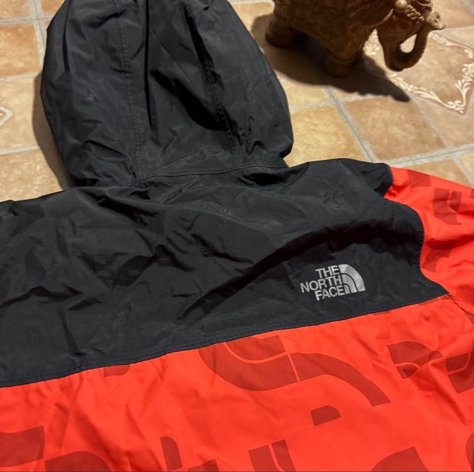 THE NORTH FACE Boys XL (18/20) Rain Jacket Windbreaker Fits men’ - photo 4
