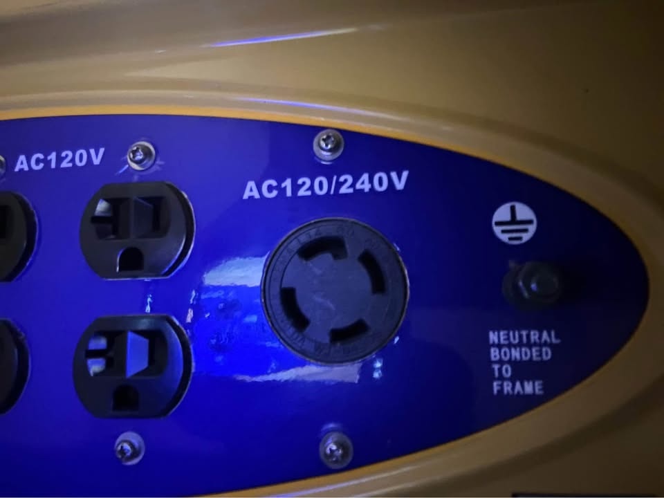 6500W Power Fist Generator – 120/240V – AVR – 25L Tank - photo 4