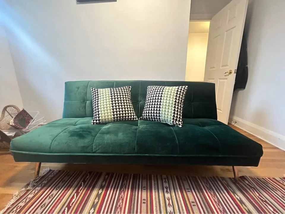 Structube Sofa bed green tufted velvet(DELIVERY AVAILABLE) image indicator(8)