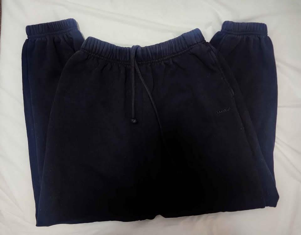 Garage Black Cuffed Sweatpants – Women’s XS - photo 3