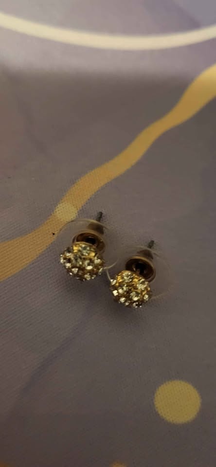 Gold Rhinestone Stud Earrings - photo 2