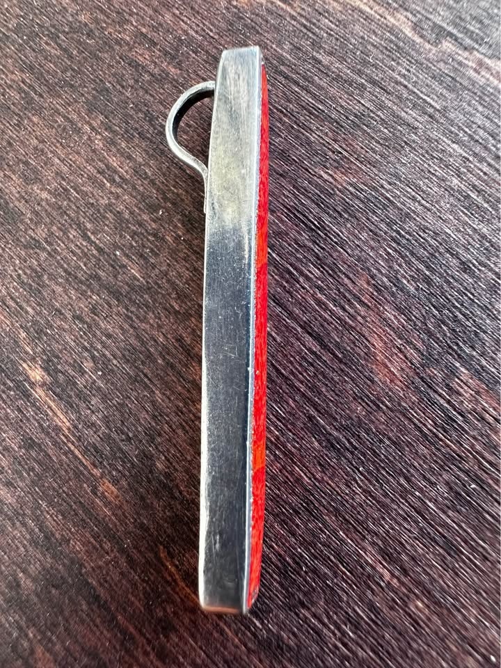 1 inch Red & Silver Pendant Charm - photo 4