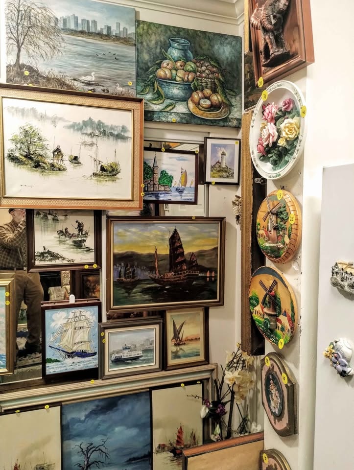 85 Oil Paintings from Family Collection - $20-$140 - photo 5