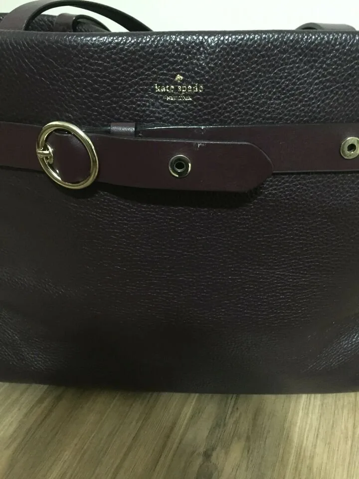 Selling Used Kate Spade Bag image indicator(2)