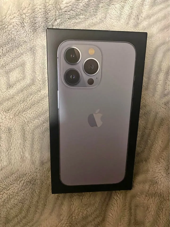 Empty box for iPhone 13 Pro thumbnail