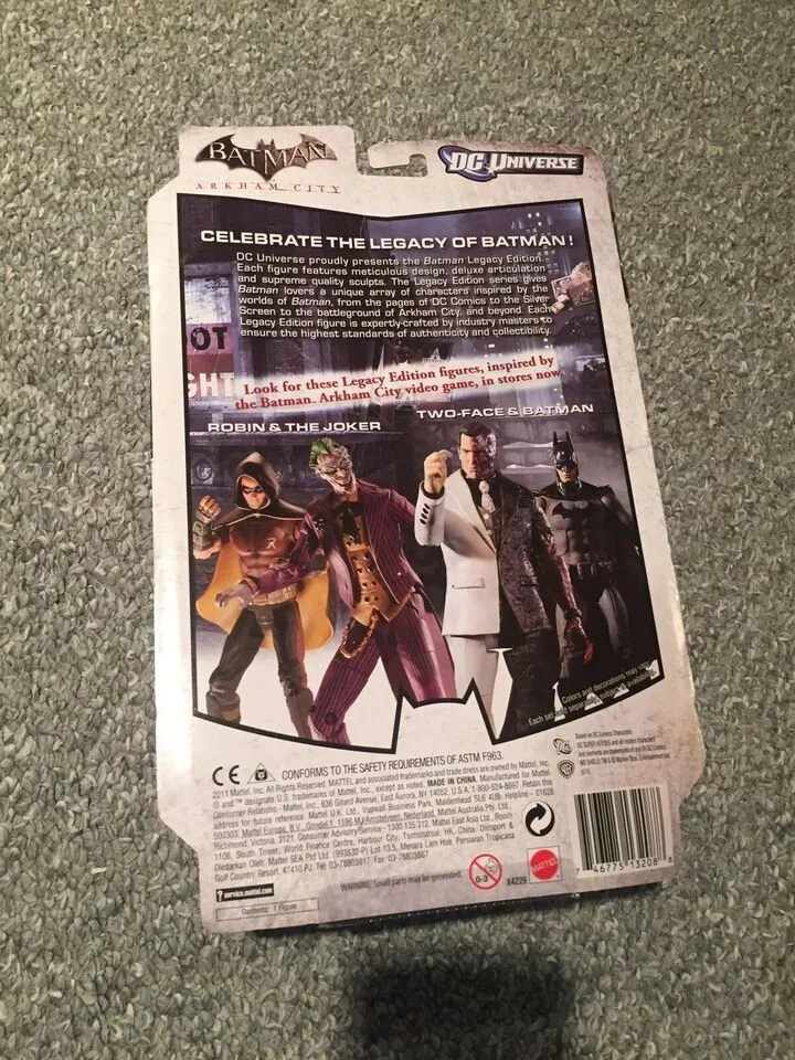 Batman Legacy - (ARKHAM CITY 1970s SKIN)(TRU EXCLUSIVE) image indicator(2)