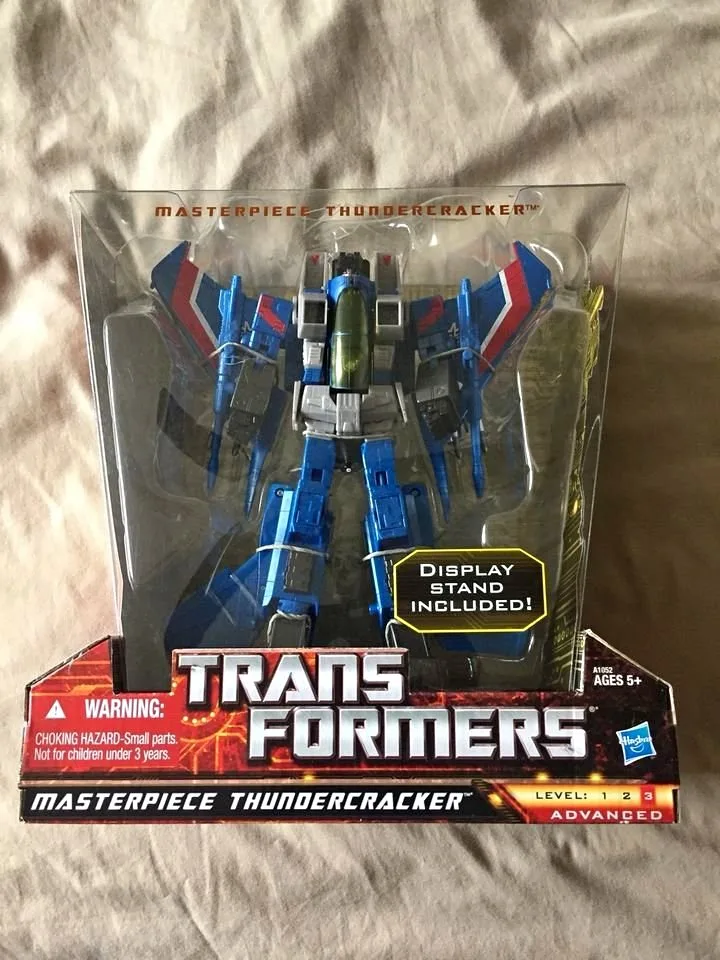 Master Piece Transformers - Hasbro BNIB thumbnail