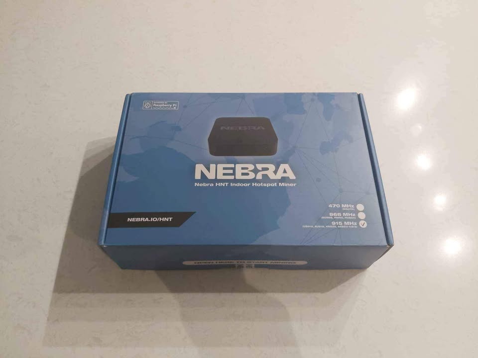 Nebra HNT Indoor Hotspot Miner (915 MHz US)