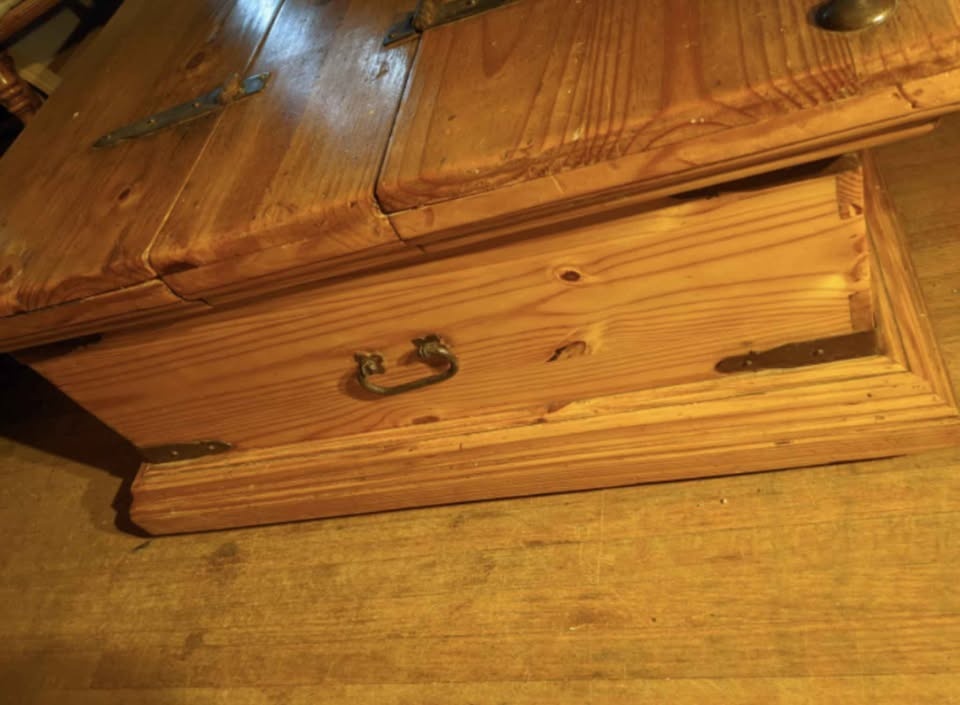 Coffee Table | Vintage, trunk style - photo 2
