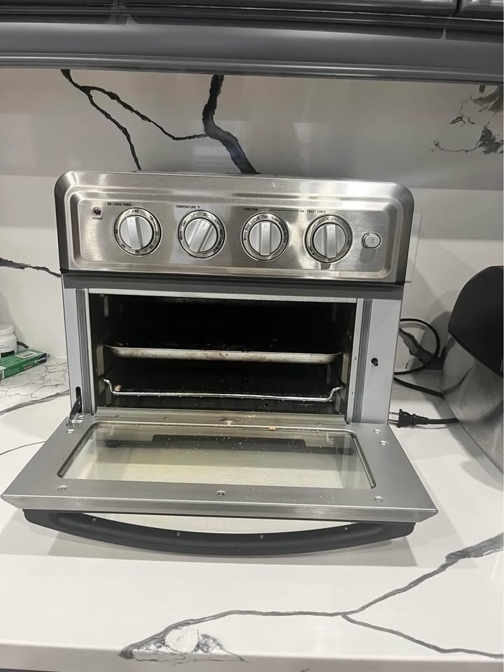 Cuisinart Air Fryer Toaster Oven - photo 2