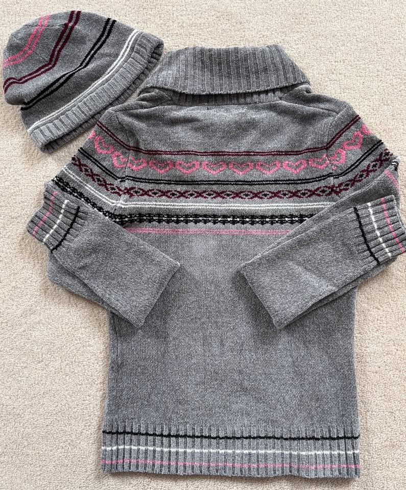 Airport Teen/Girl's Sweater and Beanie Set. Pit to Pit 14”, Leng - photo 3
